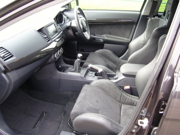 И може да развива максимална скорост от 250 км/ч.